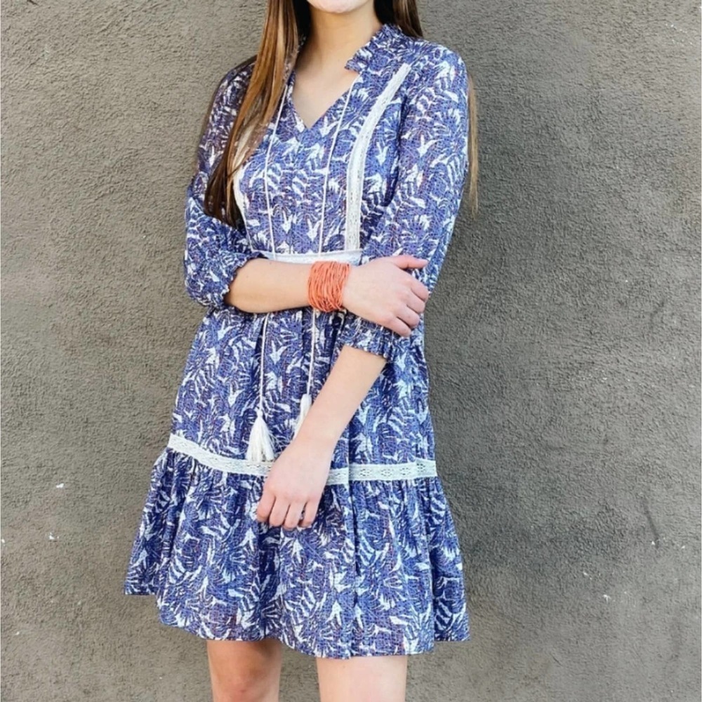 The Korner blue printed palm print and white lace dress nwot size S